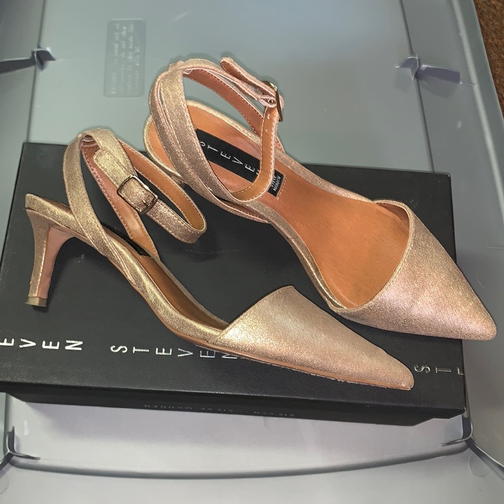 Steven by Steve Madden Caydence Dusty Gold Sparkle Kitten Heel Pumps Sz 6.5